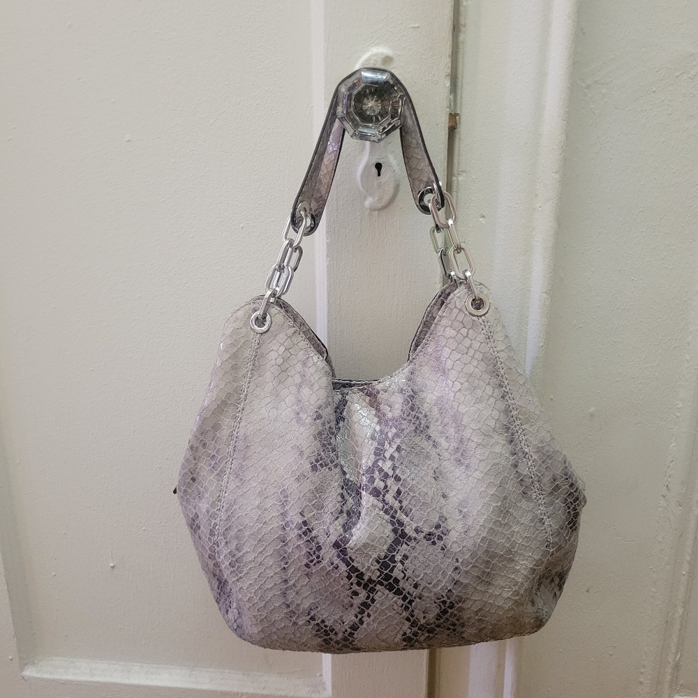 Michael Kors Lillie Large Snakeskin Slouchy Hobo Bag Like New Everyday Luxury - Picture 2 of 11